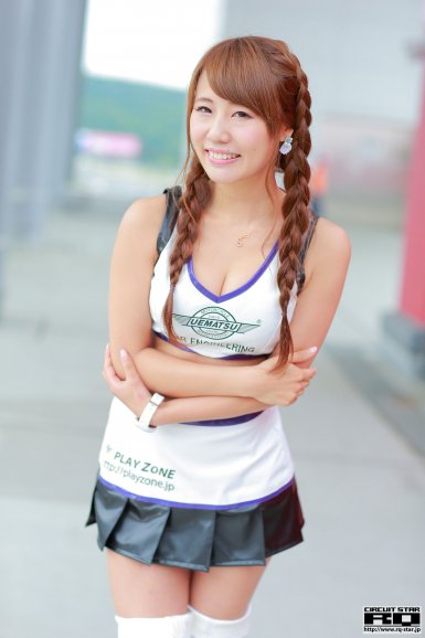 闫子西新歌发布会暨“麦力音响”代言签约仪式举行_开云体育网页版(图1) 乐鱼体育